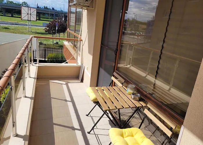 на море в сарафово Apartamento *